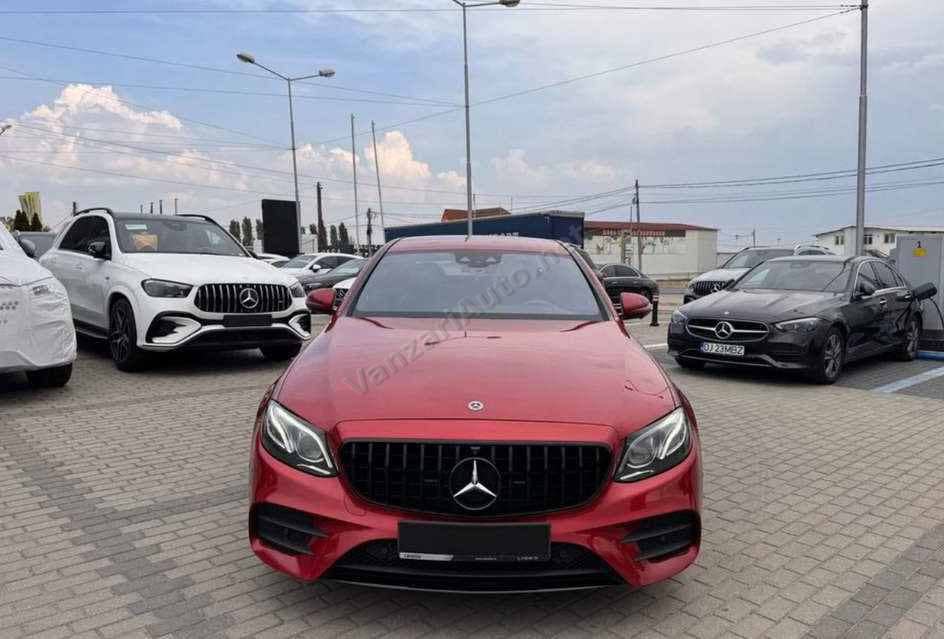 Mercedes-Benz E