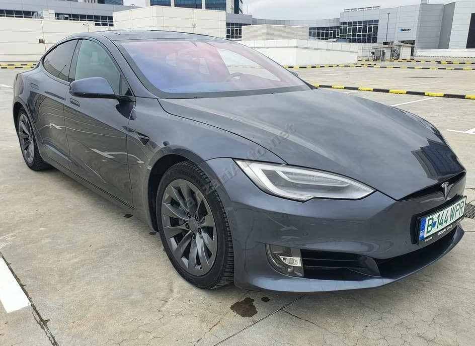 Tesla Model S