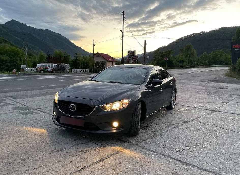 Mazda 6