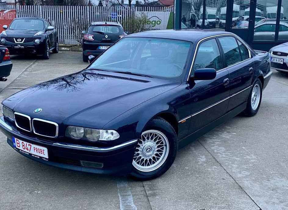 BMW Seria 7