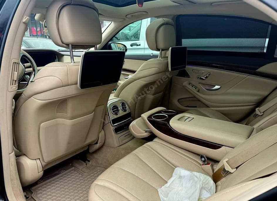 Mercedes-Benz S