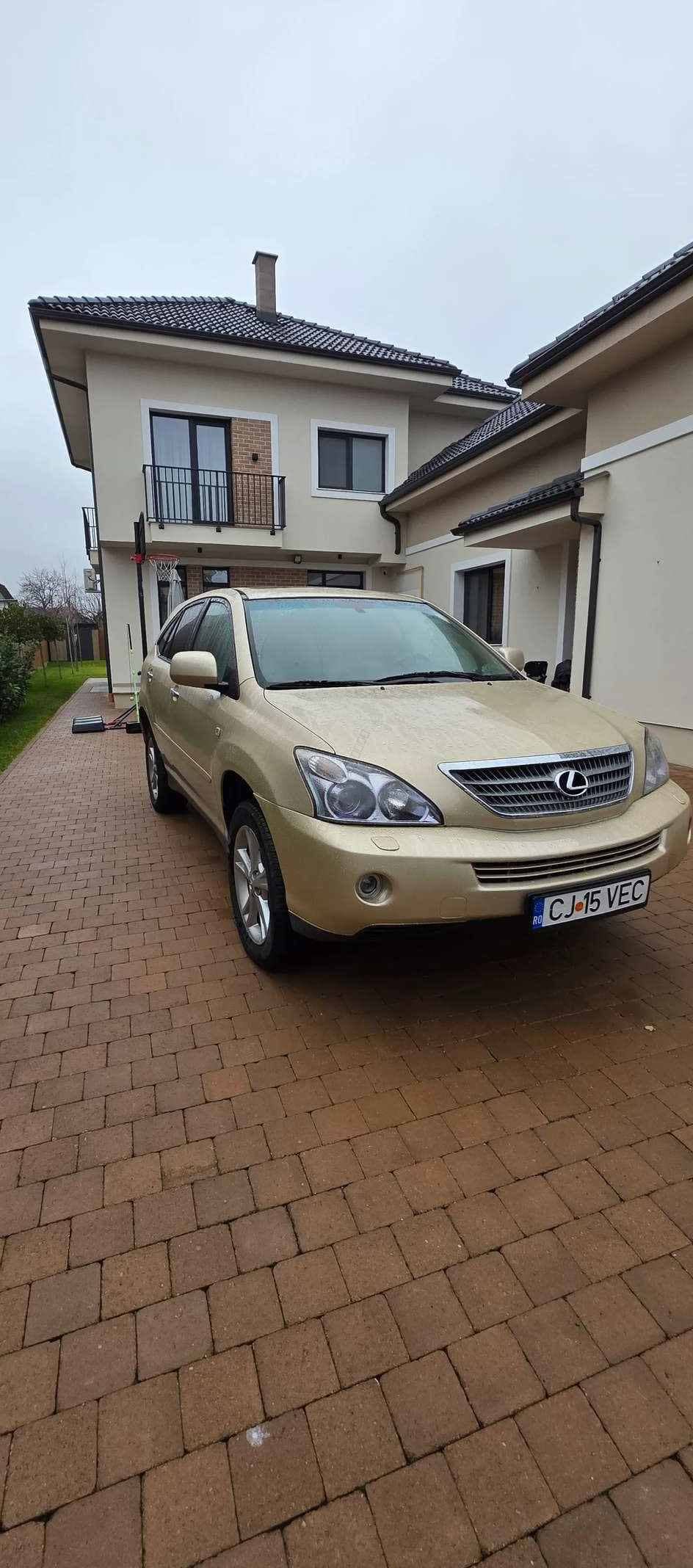 Lexus Seria RX