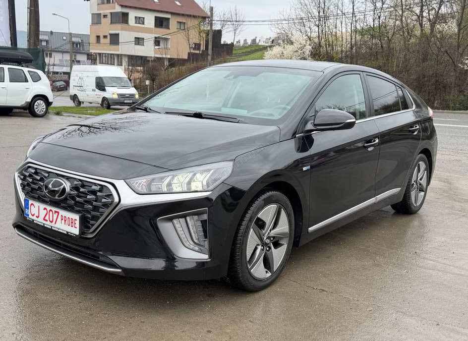 Hyundai IONIQ