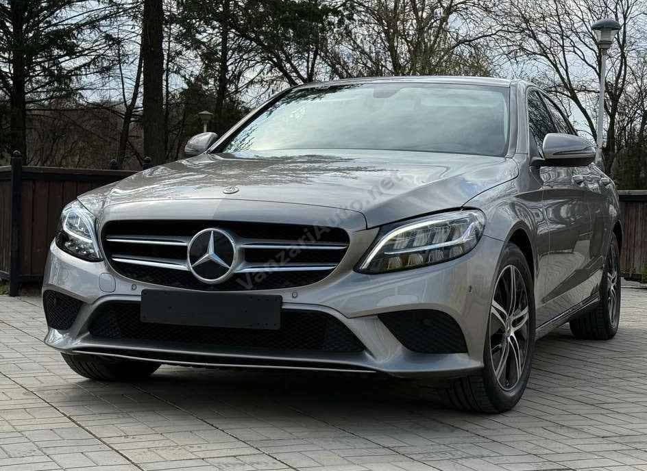 Mercedes-Benz C