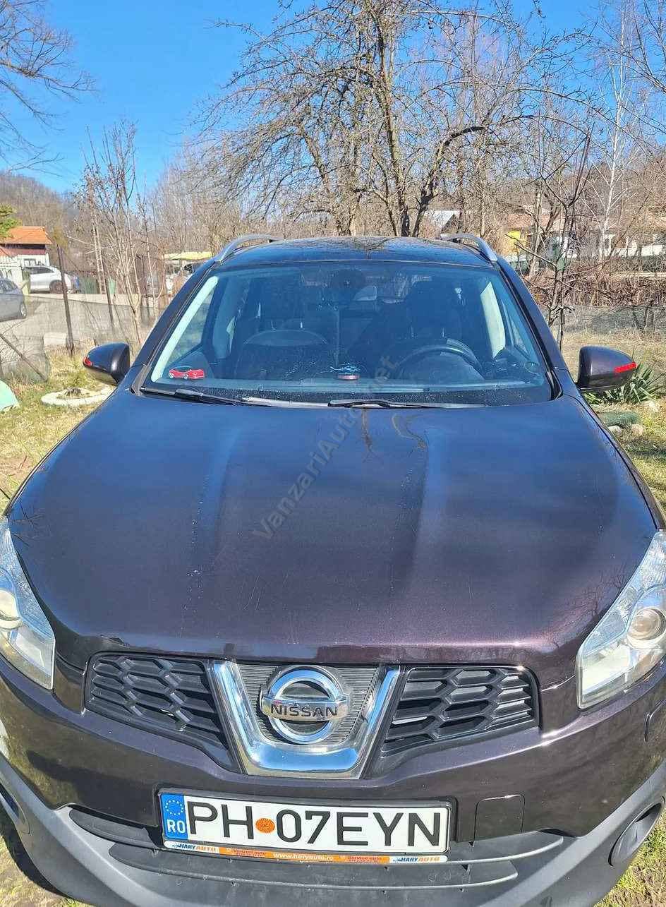 Nissan Qashqai+2
