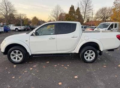 Mitsubishi L200