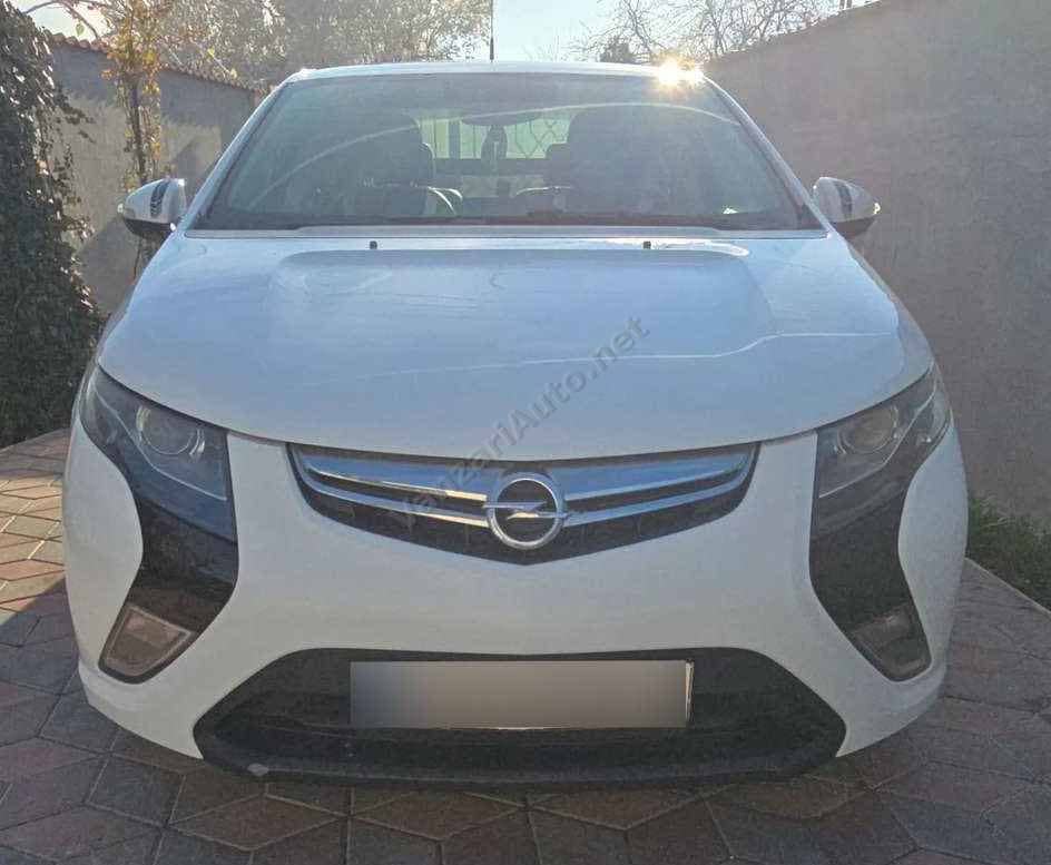 Opel Ampera