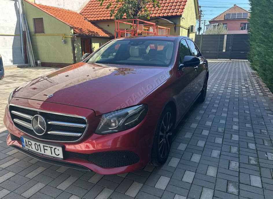 Mercedes-Benz E