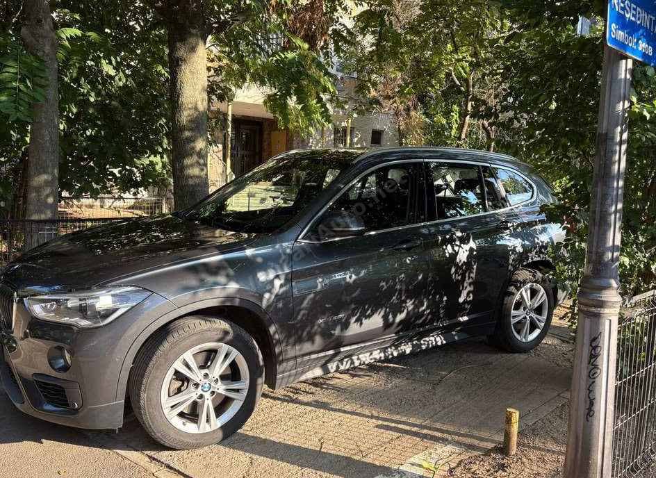 BMW X1