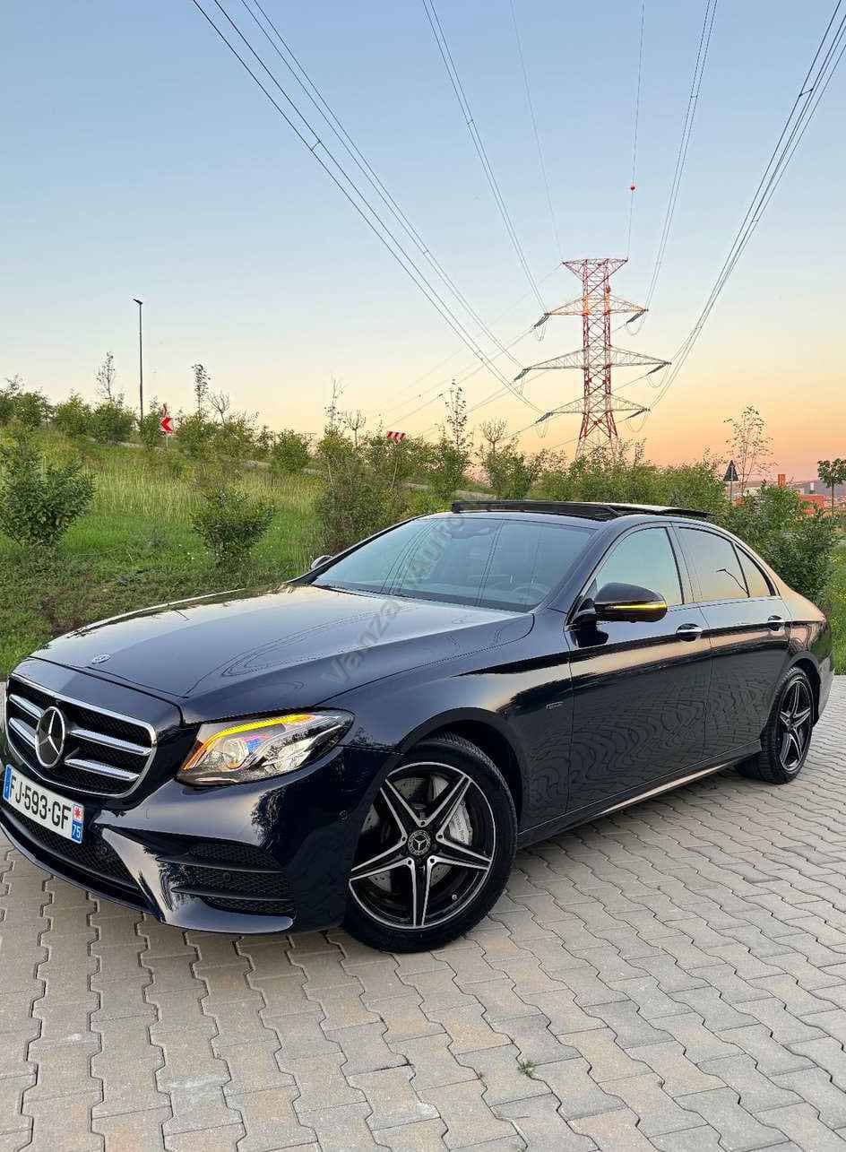 Mercedes-Benz E