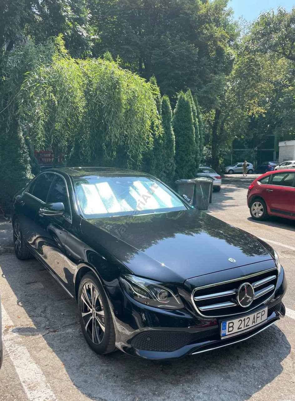 Mercedes-Benz E