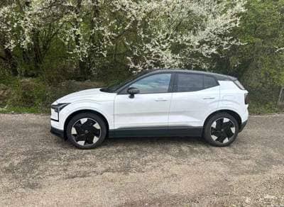 Volvo EX30