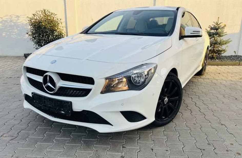 Mercedes-Benz CLA