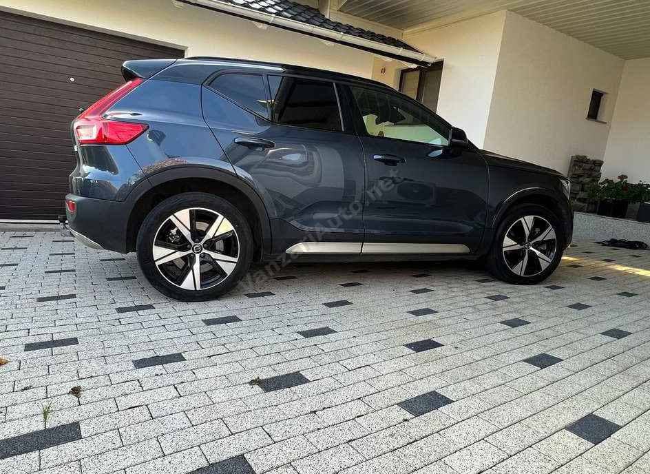 Volvo XC 40