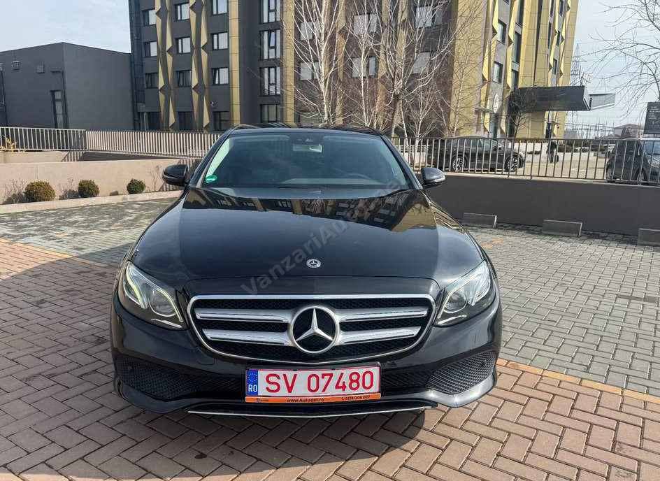Mercedes-Benz E