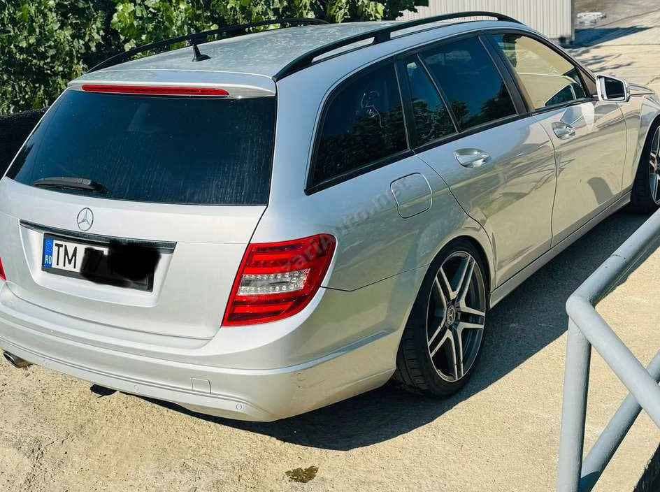 Mercedes-Benz C