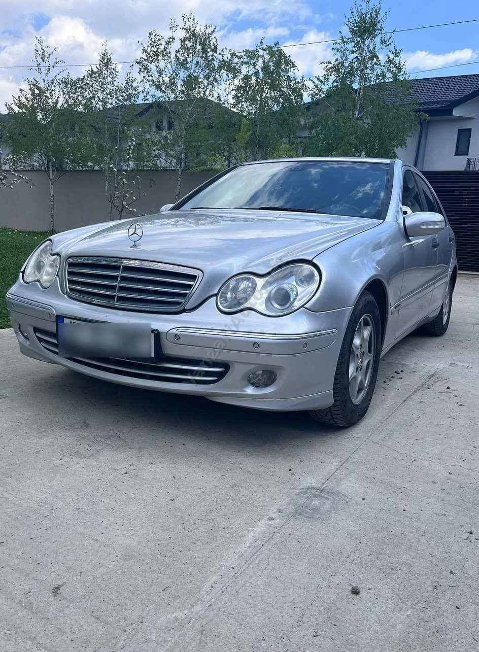 Mercedes-Benz C