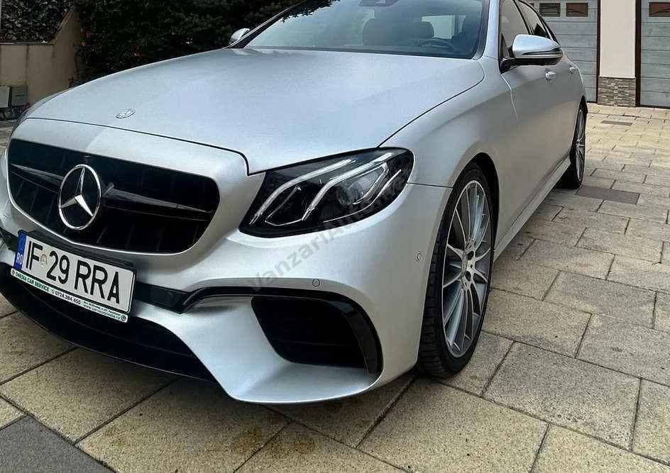 Mercedes-Benz E