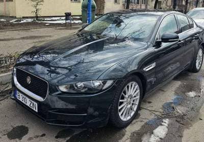 Jaguar XE
