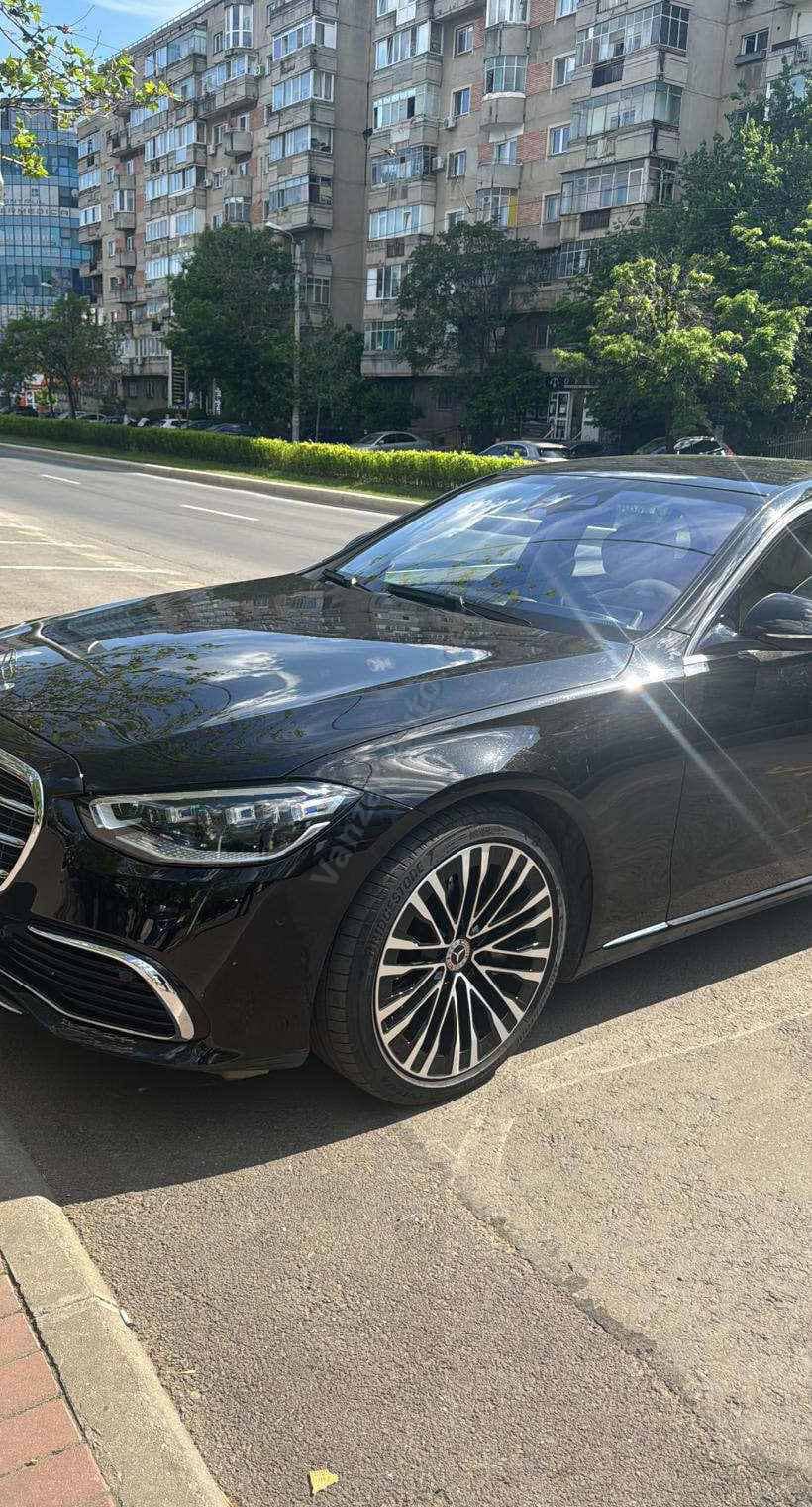 Mercedes-Benz S