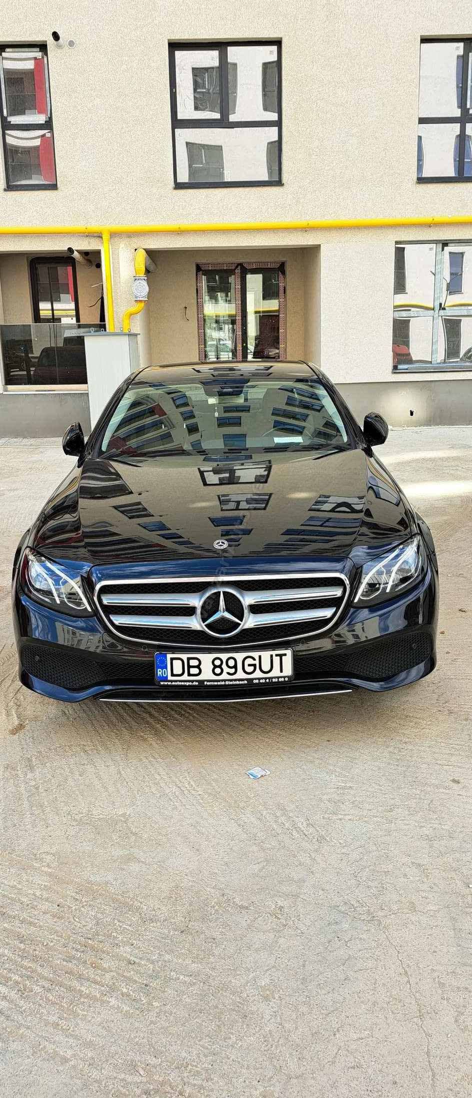 Mercedes-Benz E
