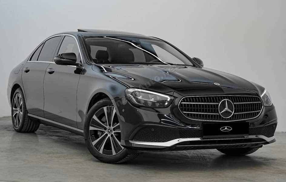 Mercedes-Benz E