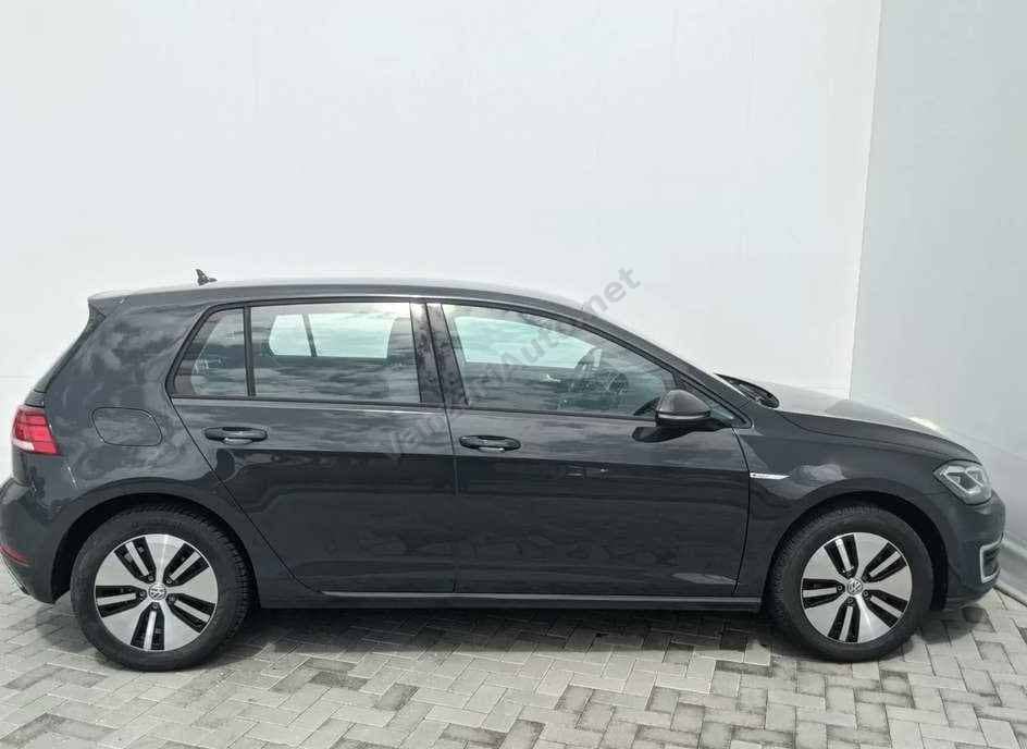 Volkswagen e-Golf