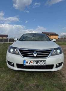 Renault Latitude