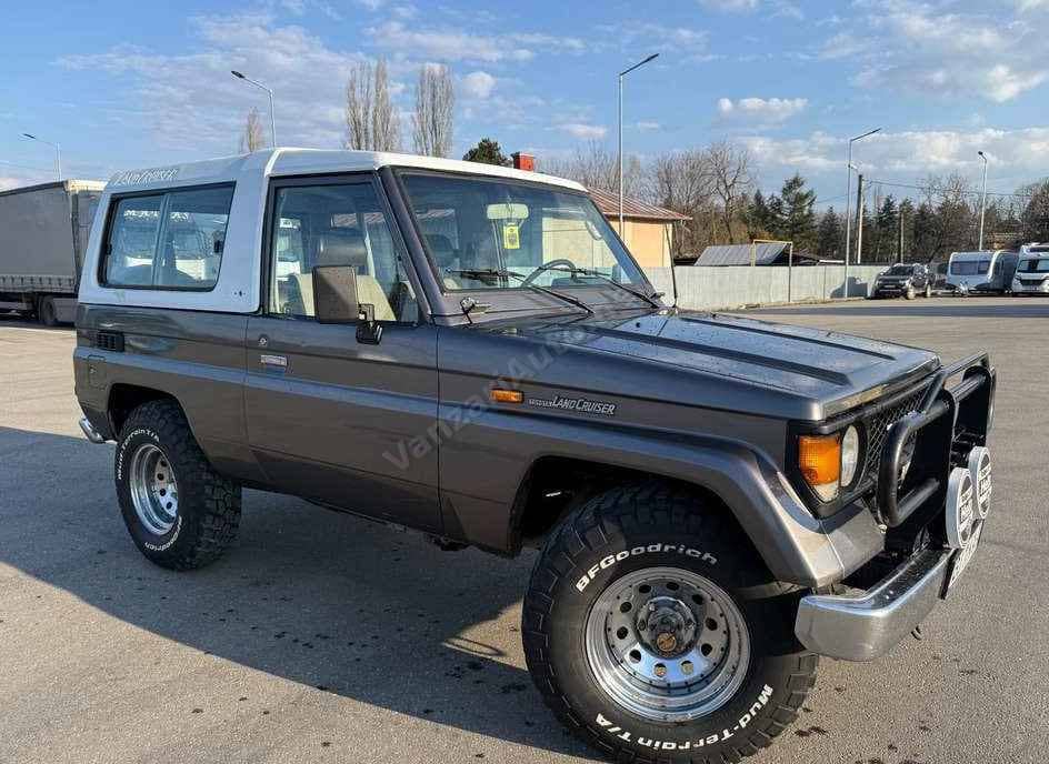 Toyota Land Cruiser