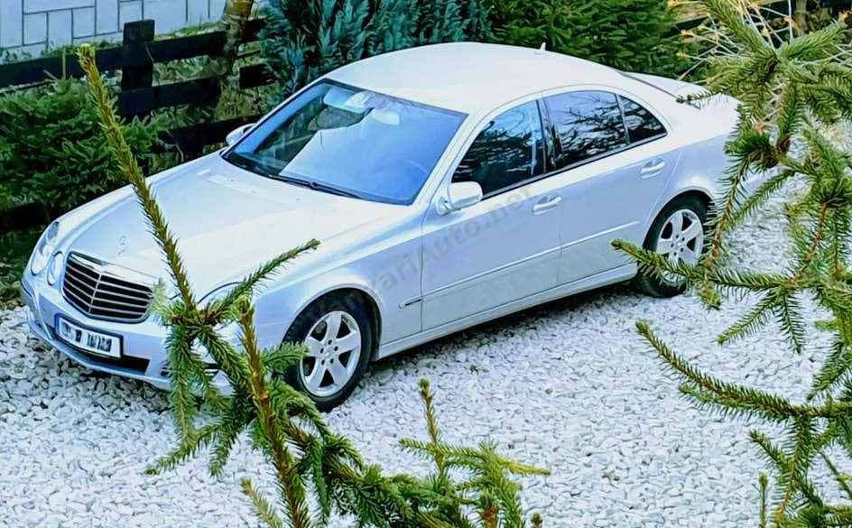 Mercedes-Benz E