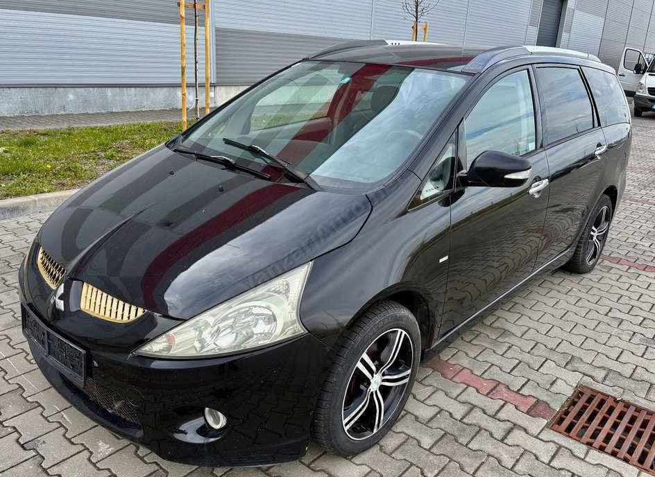 Mitsubishi Grandis