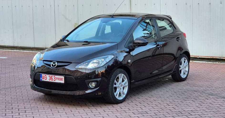 Mazda 2