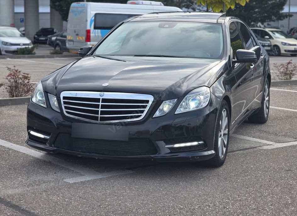 Mercedes-Benz E