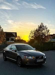 Volvo S80