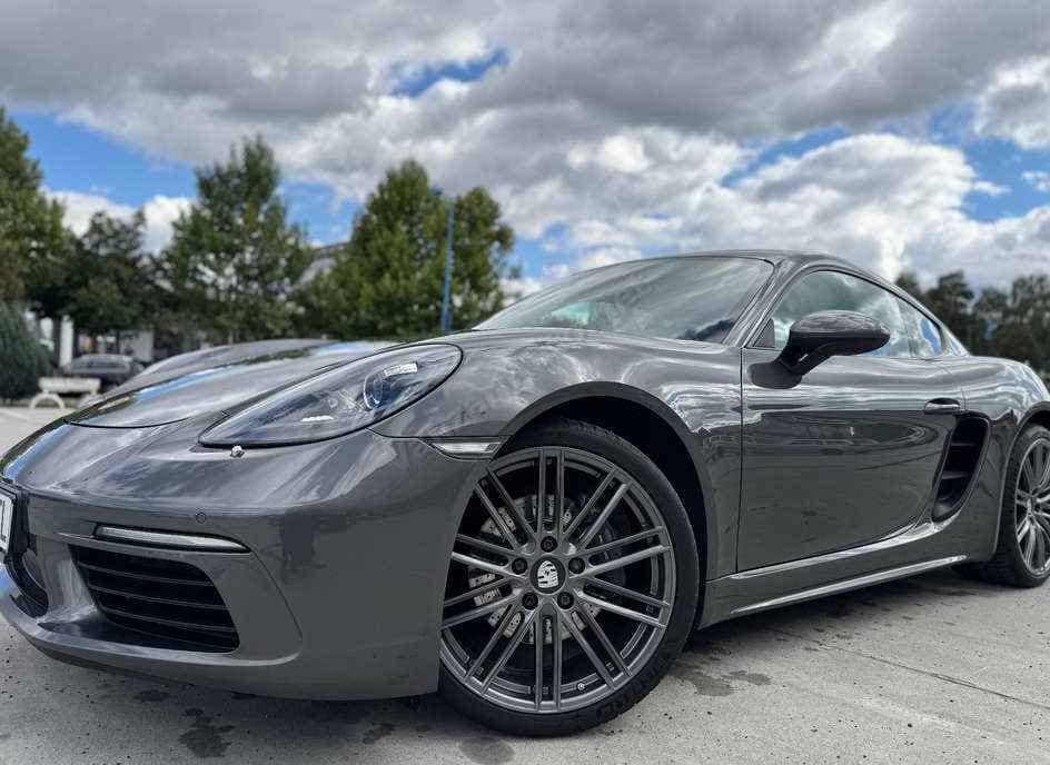 Porsche Cayman