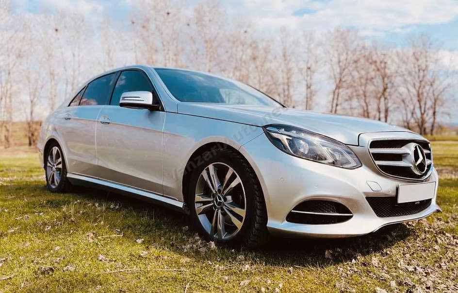 Mercedes-Benz E