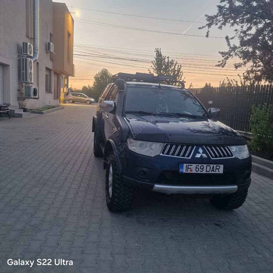 Mitsubishi L200