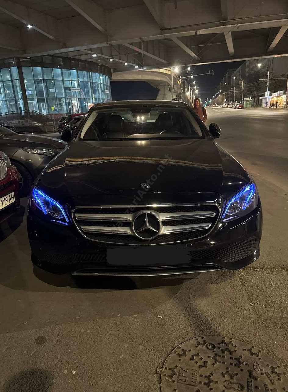 Mercedes-Benz E