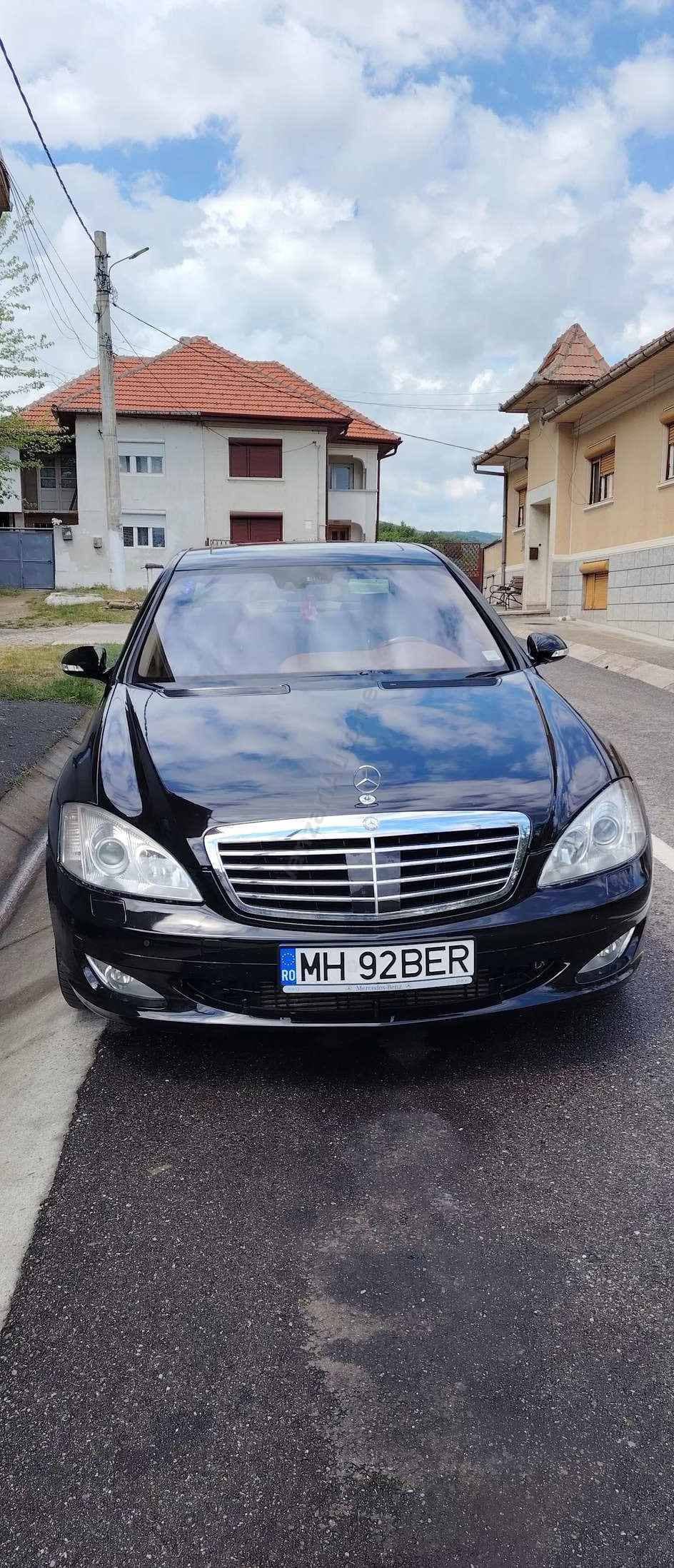 Mercedes-Benz S