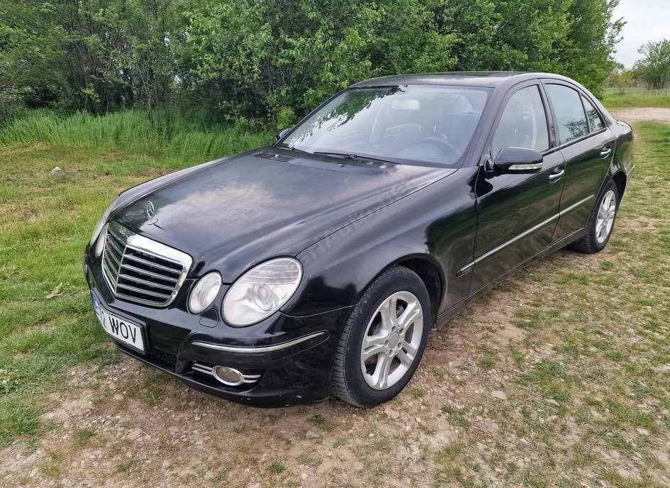 Mercedes-Benz E