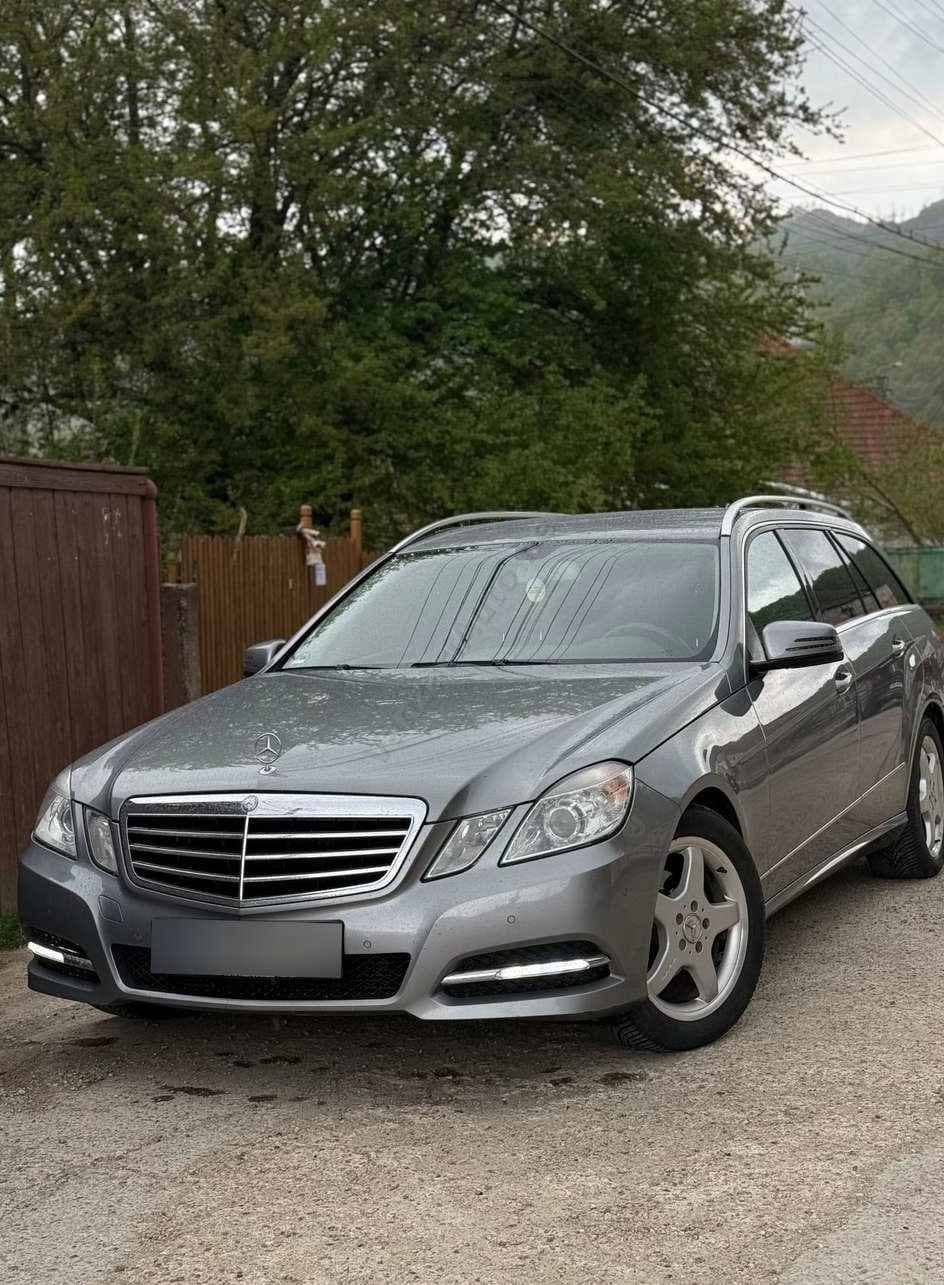 Mercedes-Benz E