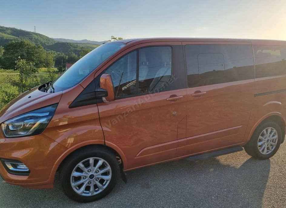 Ford Tourneo Custom