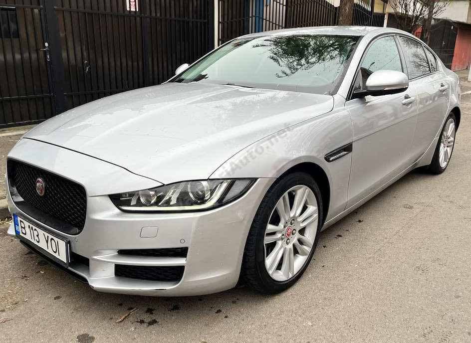Jaguar XE
