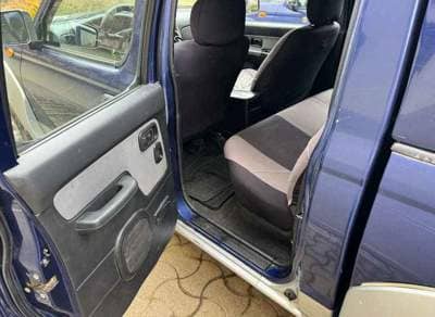 Nissan Pickup