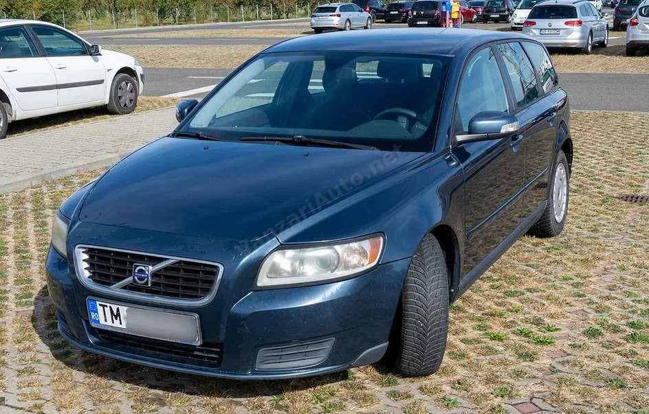 Volvo V50