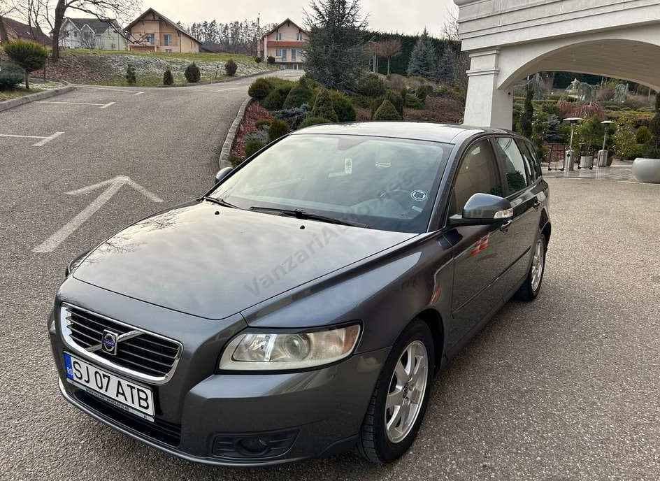 Volvo V50