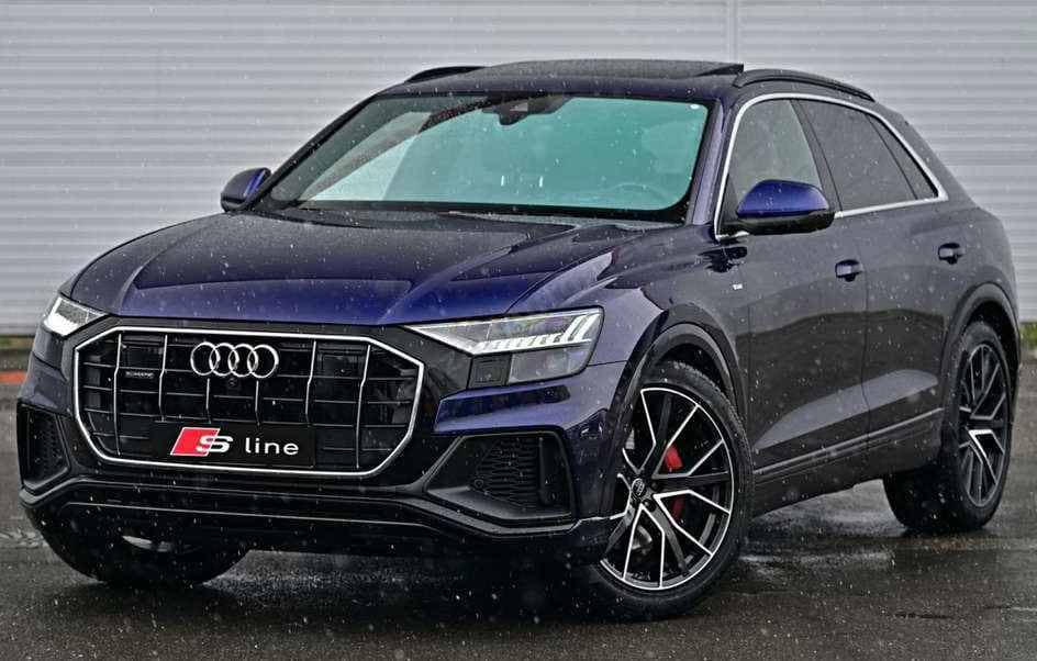 Audi Q8
