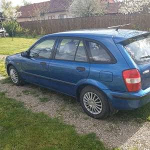 Mazda 323