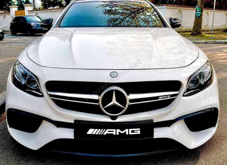 Mercedes-Benz E