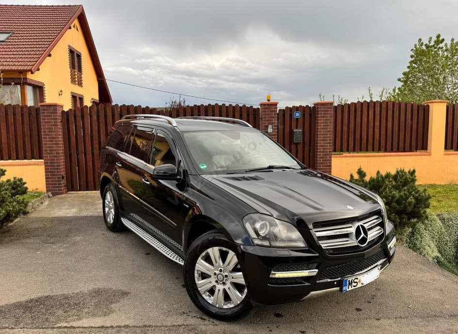Mercedes-Benz GL
